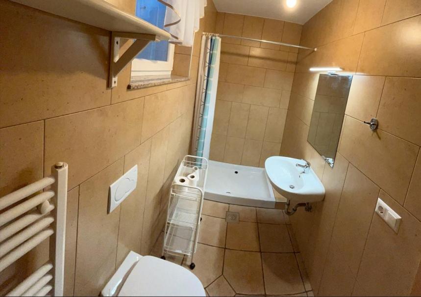 Sos Apartments Радовлиця Екстер'єр фото